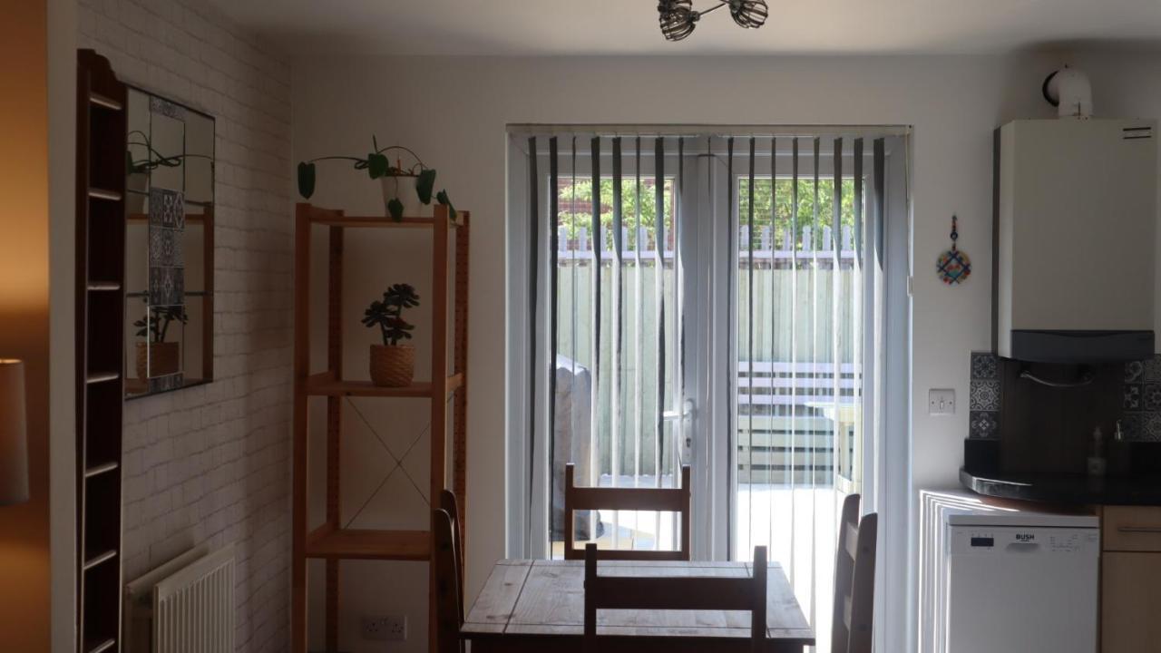 Urban Escape Glasgow Green Free Parking 20Min Walk To City Center מראה חיצוני תמונה