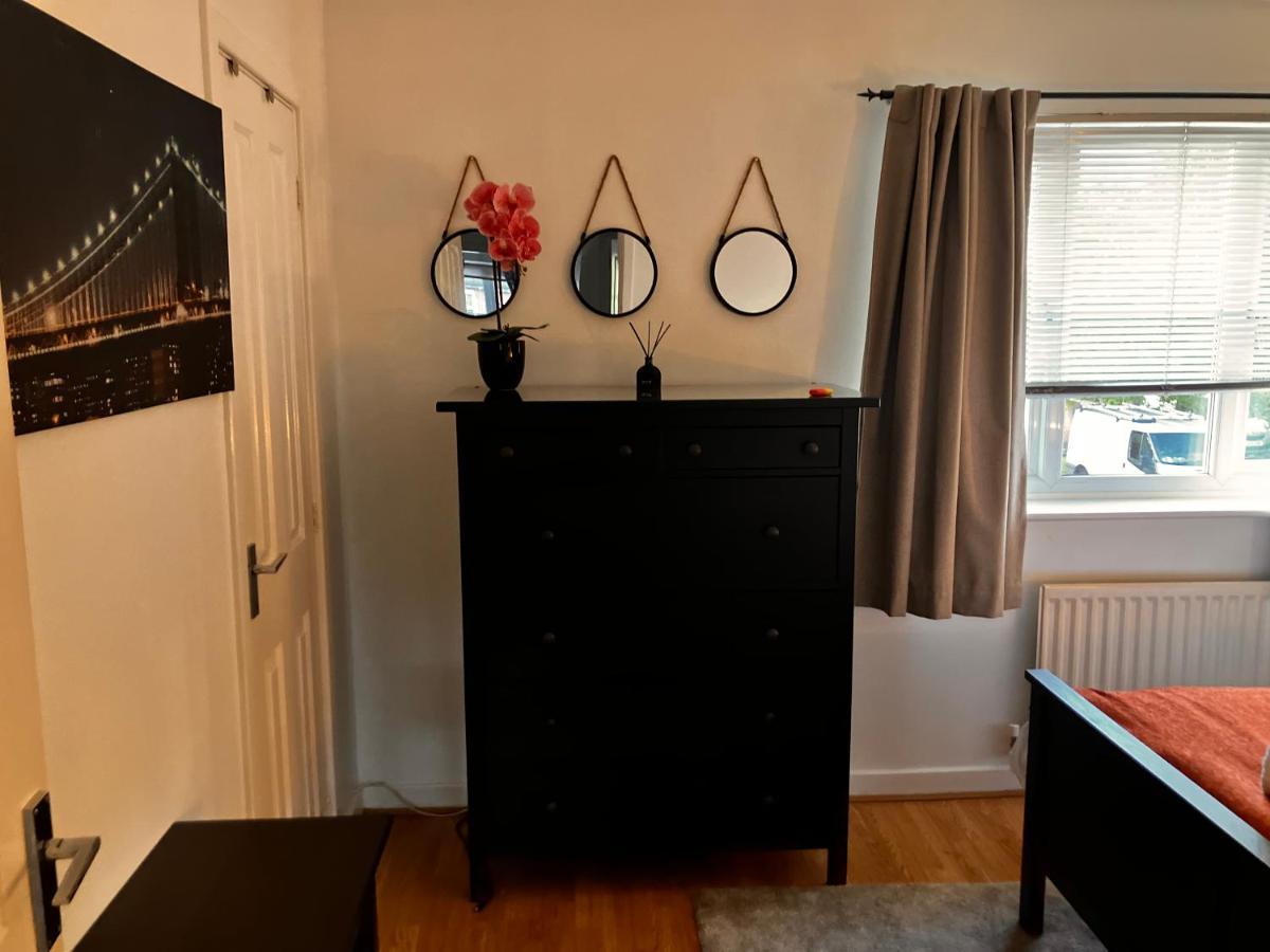Urban Escape Glasgow Green Free Parking 20Min Walk To City Center מראה חיצוני תמונה