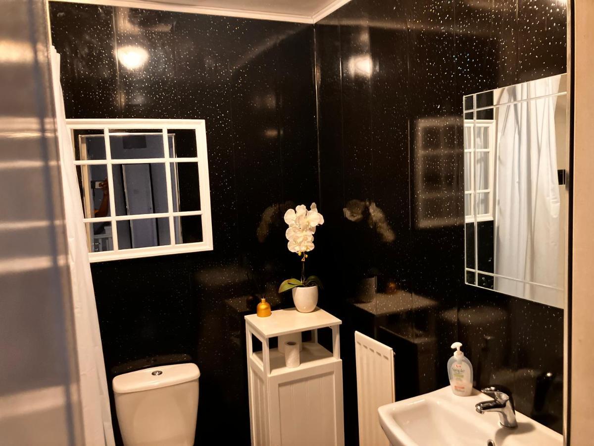 Urban Escape Glasgow Green Free Parking 20Min Walk To City Center מראה חיצוני תמונה