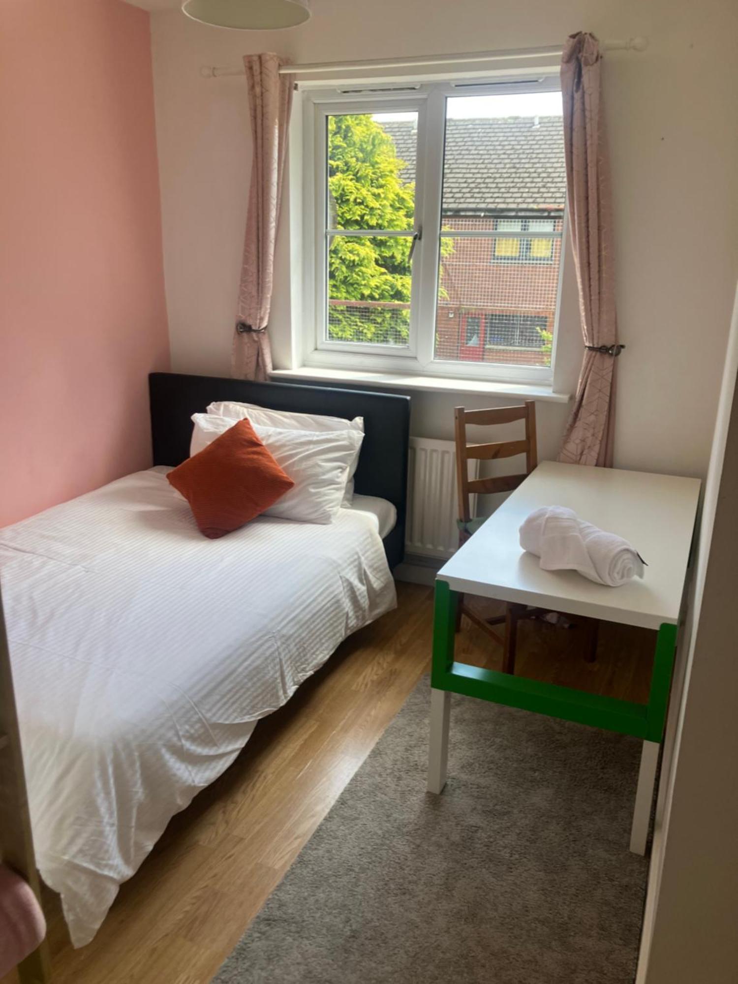 Urban Escape Glasgow Green Free Parking 20Min Walk To City Center מראה חיצוני תמונה
